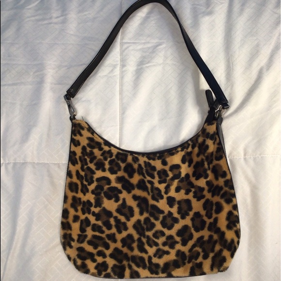 Leopard Print Shoulder Handbag - Picture 3 of 5